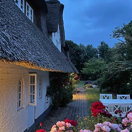 Haus Foehr Whg Up De Warft 別荘 Borgsum
